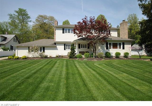 1st image of 9526 Highland Dr