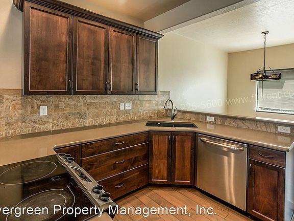 5th image of 6104-6106 8th St