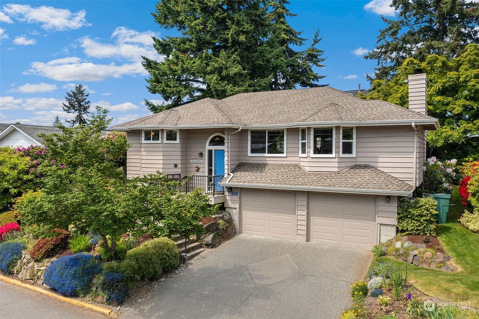 520 6th Avenue S photo 1