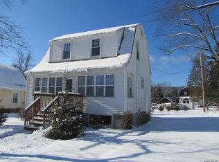 14 Park Ave, Whitehall, NY 12887