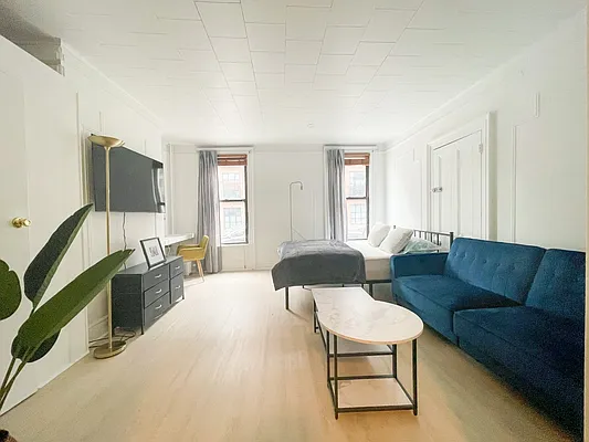 Rented by Corcoran | media 2