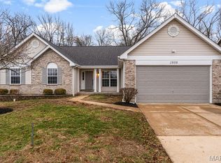 1808 Westlake Ct, Pacific, MO