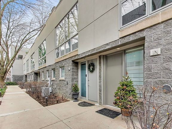 2nd image of 664 N Peoria St #1N