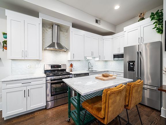 2nd image of 591 Jersey Ave #3
