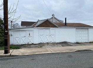 681 Ridge St, Emmaus, PA 18049