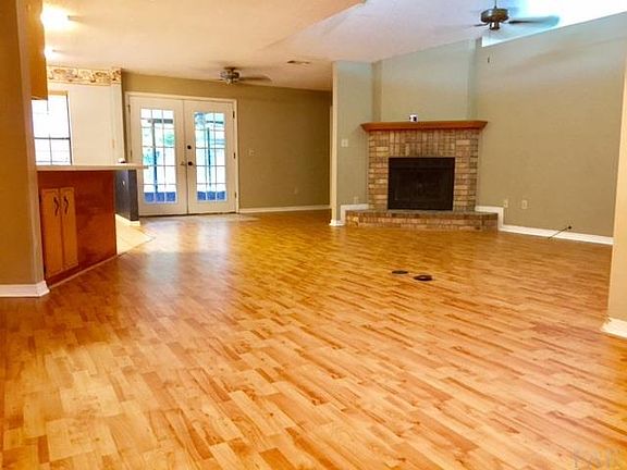 2nd image of 7686 Charter Oaks Dr