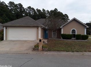 8002 Jasmine Cv, Bauxite, AR 72011