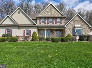 2274 Camp Rd, Manheim, PA 17545