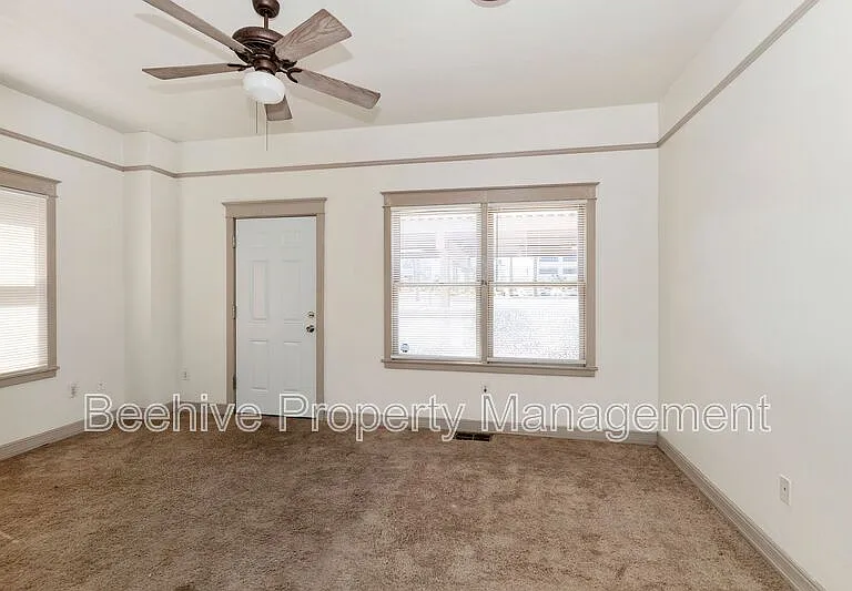 1301 W Monroe St #2 — Photo 14