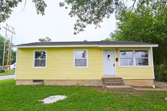 1st image of 5221 Sycamore Ave