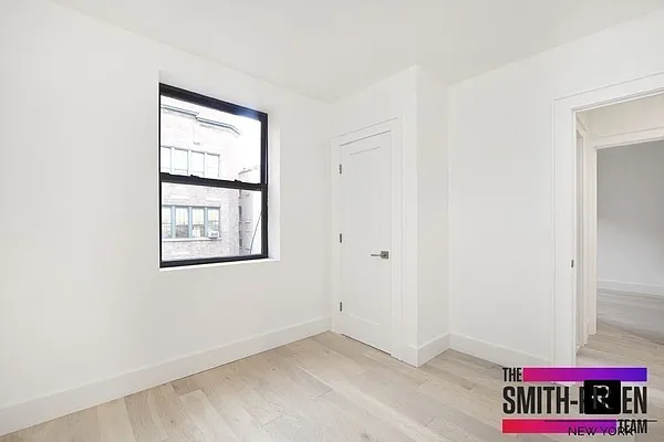 Rented by R New York | media 31