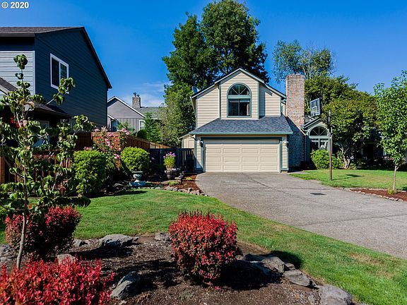 2nd image of 15712 SE Meadow Park Cir