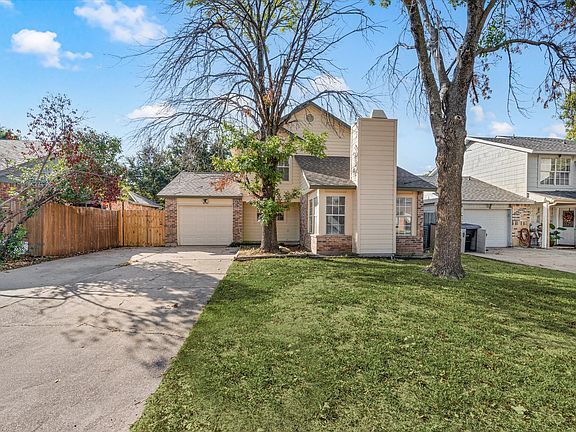2nd image of 4640 Waterway Dr