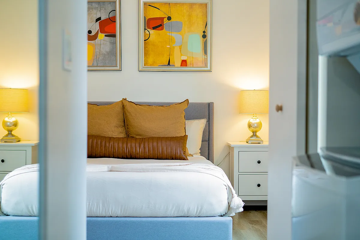 350.5 27th St. - Bedroom #1 - 350.5 27th St