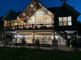 105 Breakwater N, Hendersonville, TN 37075