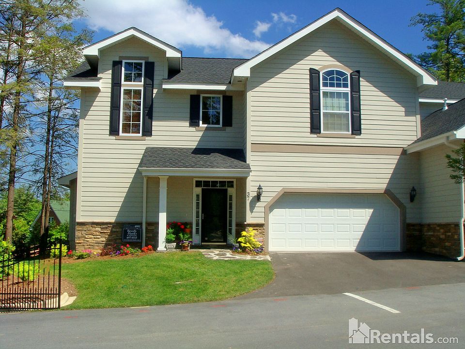 1st image of 37 Towne Place Dr