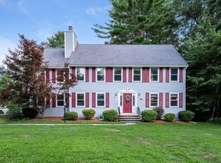 41 Village View Rd, Westford, MA 01886