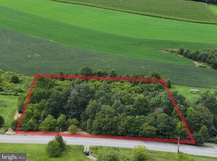 89 Oswald Rd, Lenhartsville, PA 19534