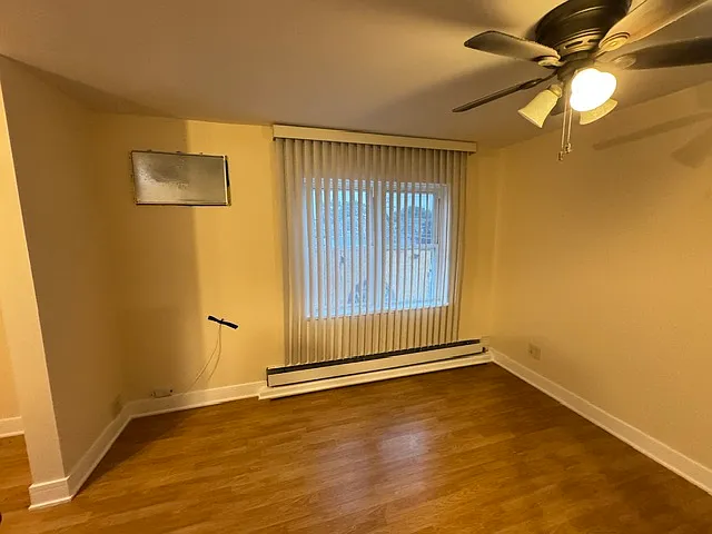 7018 W Archer Ave #2R — Photo 4