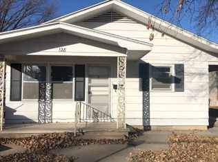 120 Chestnut St #128, Halstead, KS 67056