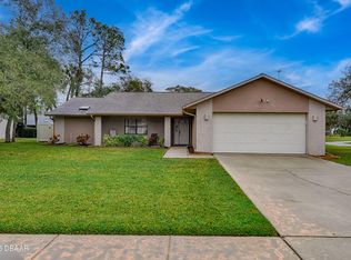 5937 Clays Mill Dr, Port Orange, FL 32127