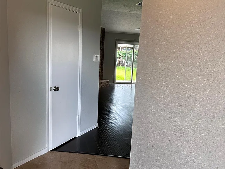 19530 Gladewater Dr — Photo 18