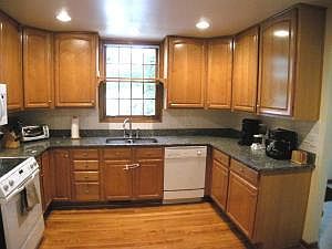 5th image of 2320 Sedgwick Dr