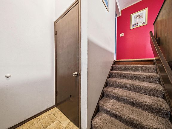 5th image of 4020 Briggs Rd