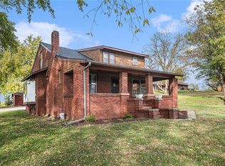3929 Pickett Rd, Saint Joseph, MO 64503