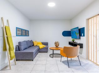 Kenwood 1st Addn, Miami, FL 33125