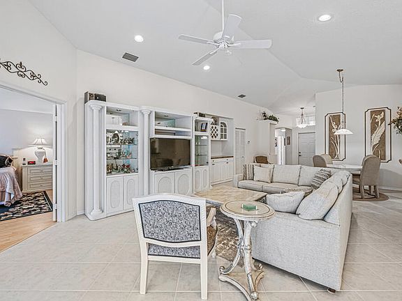 5th image of 8319 Duomo Cir