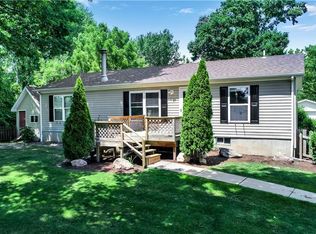 935 Balmer Rd, Youngstown, NY 14174