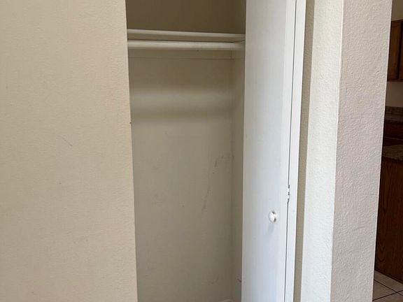 5th image of 10218 W Meadowbrook Ave