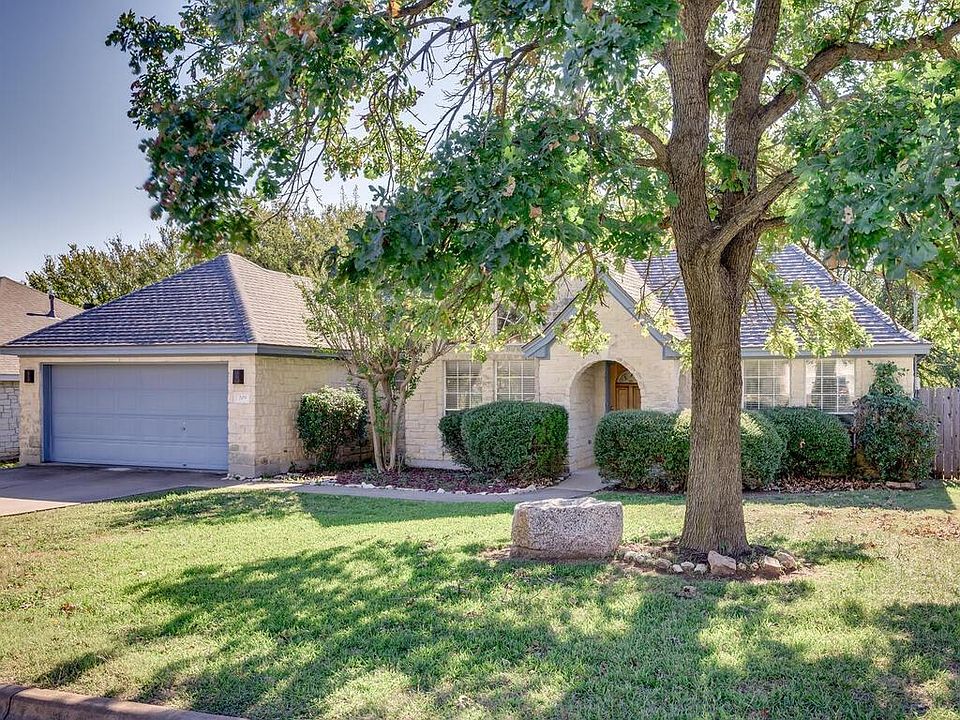 1st image of 209 Susana Dr
