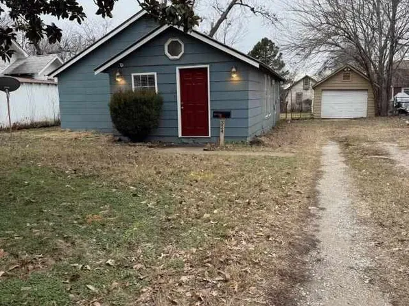 324 S Burdick St, Stillwater, OK 74074
