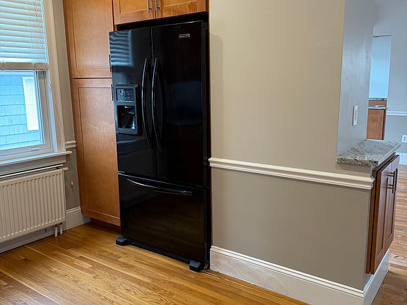 4th image of 1177 Smith St Fl 2nd