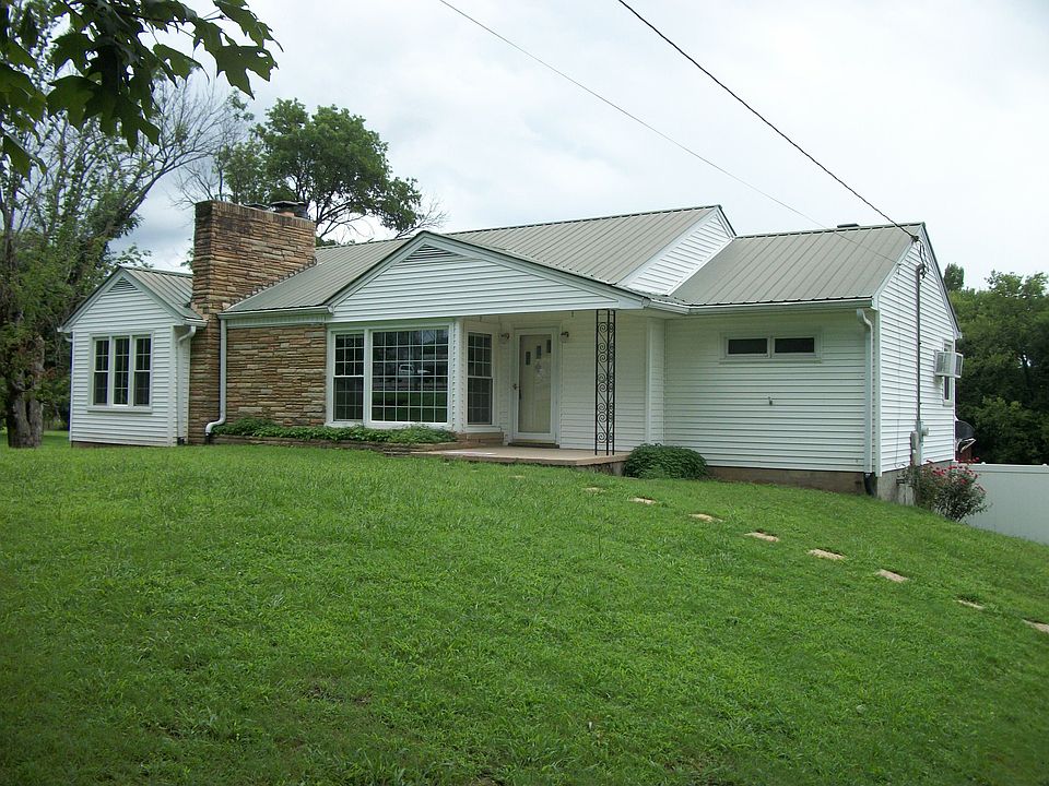 1st image of 325 Murfreesboro Rd