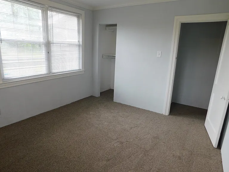 529 Old Mount Olive Hwy — Photo 15