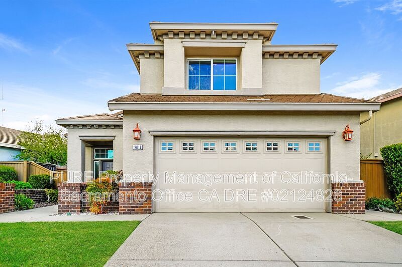 1st image of 2011 Misty Meadow Dr