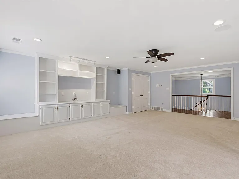 1574 Whitmar Pl E — Photo 19