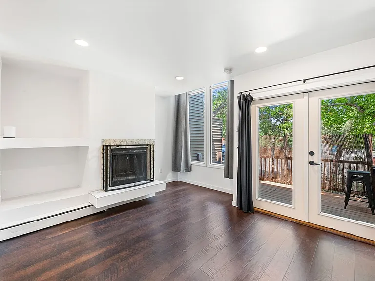 350 Arapahoe Ave #16 — Photo 10