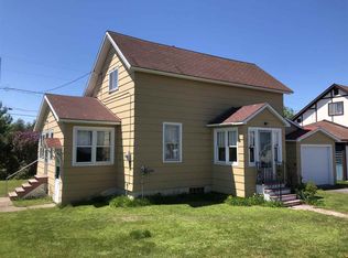 18 1st St, Ahmeek, MI 49901