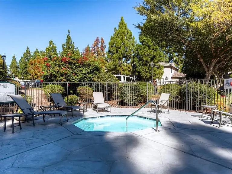 14972 Avenida Venusto #63 — Photo 16