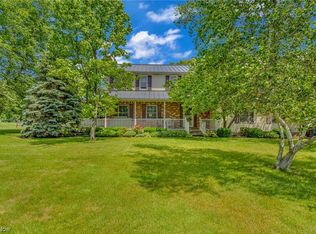 47916 Russia Rd, Amherst, OH 44001