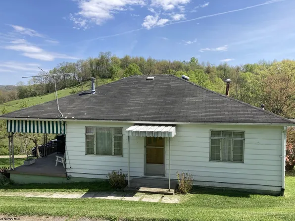 461 Matheny Hill Rd, Enterprise, WV 26568