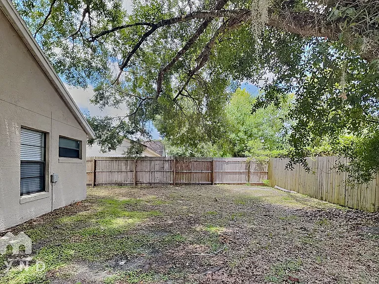 1524 Crosswind Cir — Photo 16