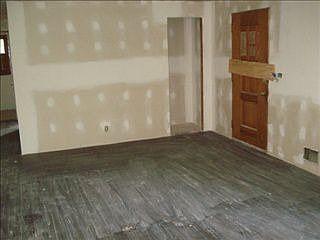 5th image of 9233 Baldwin Dr