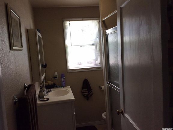 5th image of 4 Jefferson St