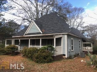 631 W Poplar St, Griffin, GA 30224