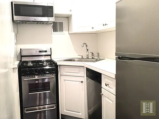 Rented by Halstead Real Estate | media 12